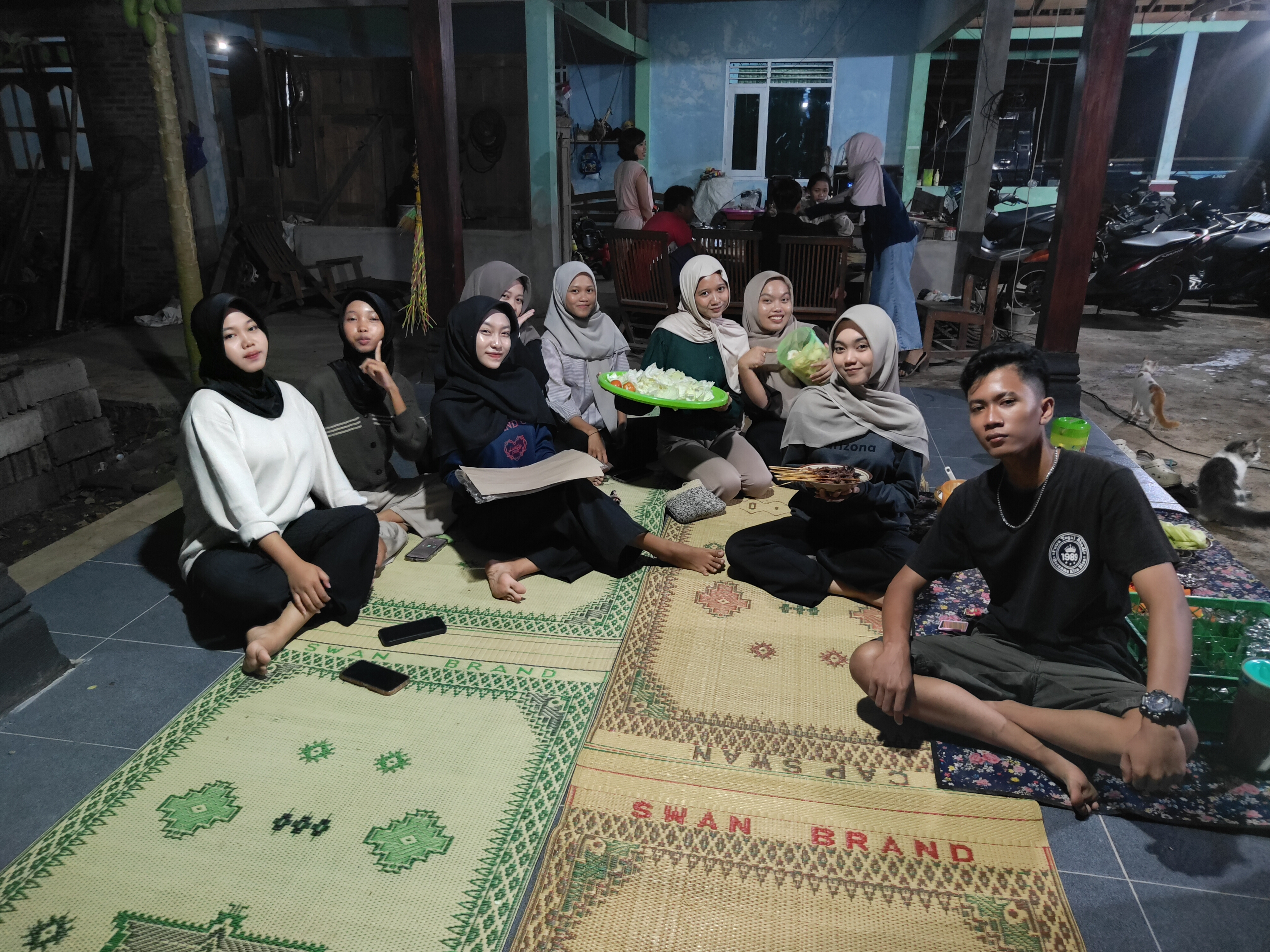 Kegiatan Bakar